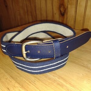 Navy Blue Vintage Belt, Silver Tone Buckle, Blue Accents, Medium Large Sizing